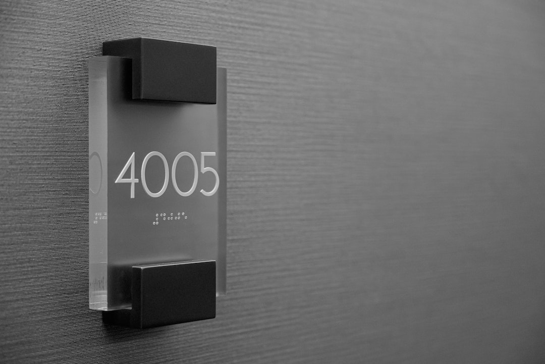 Panneau d'adresse physique - étiquette d'adresse dans les courriels - Photo Brett Sayles Pexels
